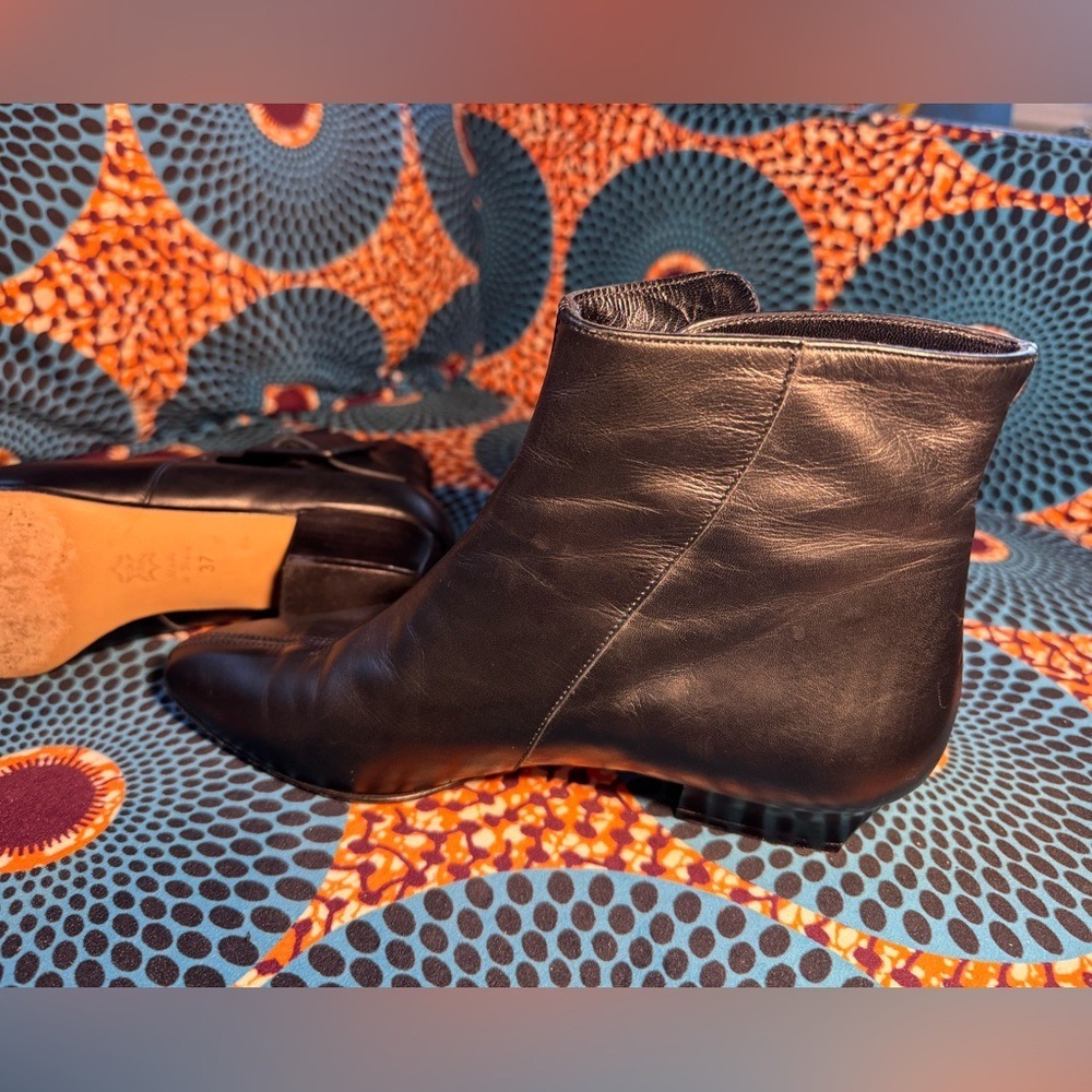 Vintage 90s Italian Leather Buckle Ankle Boots By Gema Size 37 Bootie US Size 6 - Picture 7 of 10